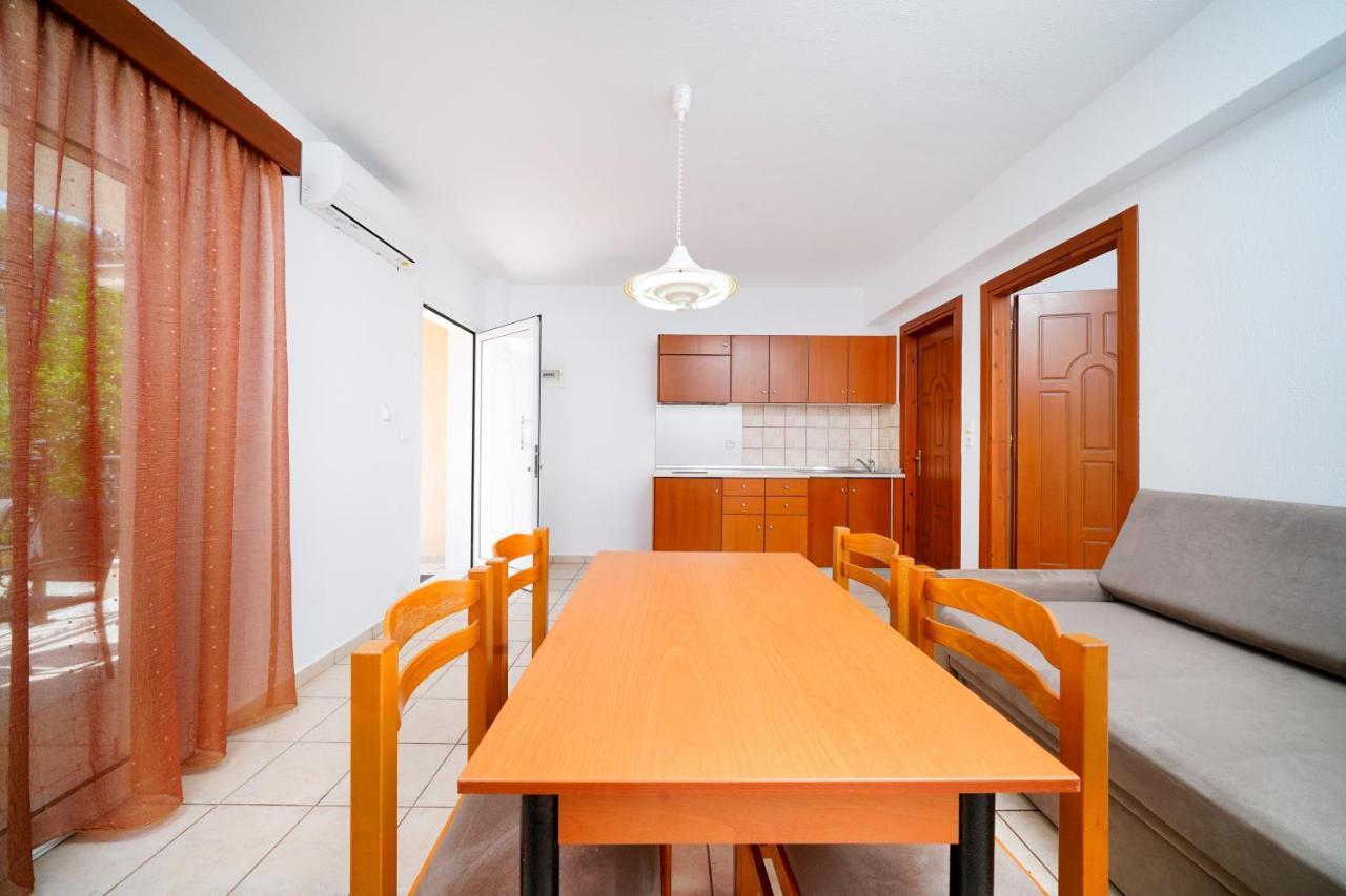 Green Apartments Скала Потамияс Екстериор снимка